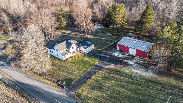 9240 N Branch Road, Watervliet, MI 49098