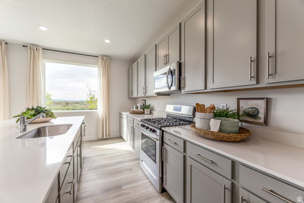 1887 N AUGUST BEAUTY LN #3237, Saratoga Springs, UT 84045 — photo 5