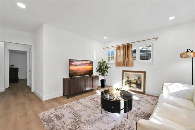 1002 Hope Street, South Pasadena, CA 91030