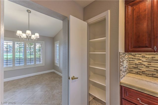 2637 Showcase Drive, Las Vegas, NV 89134