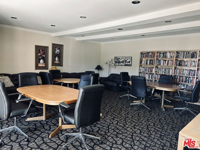 4949 Genesta Avenue 409, Los Angeles, CA 91316