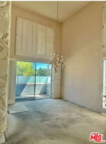 4949 Genesta Avenue 409, Los Angeles, CA 91316