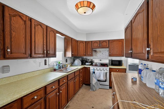 30165 Us Highway 12 Highway, Sturgis, MI 49091