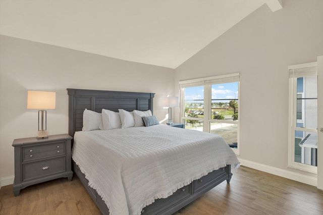 169 MEDALLION BOULEVARD E, Madeira Beach, FL 33708