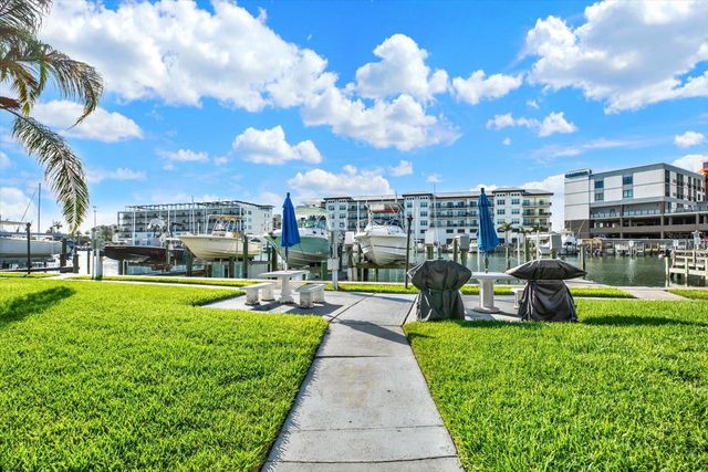 169 MEDALLION BOULEVARD E, Madeira Beach, FL 33708