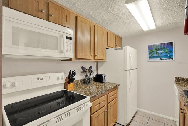 169 MEDALLION BOULEVARD E, Madeira Beach, FL 33708