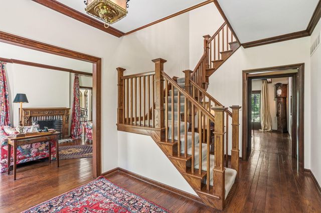 7801 S CAVE CREEK RD, Columbia, MO 65203