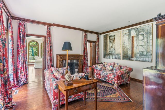 7801 S CAVE CREEK RD, Columbia, MO 65203