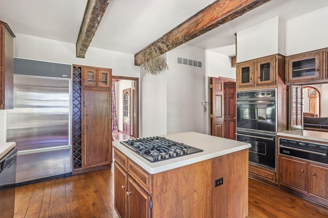 7801 S CAVE CREEK RD, Columbia, MO 65203