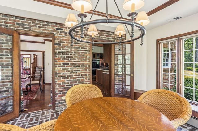 7801 S CAVE CREEK RD, Columbia, MO 65203