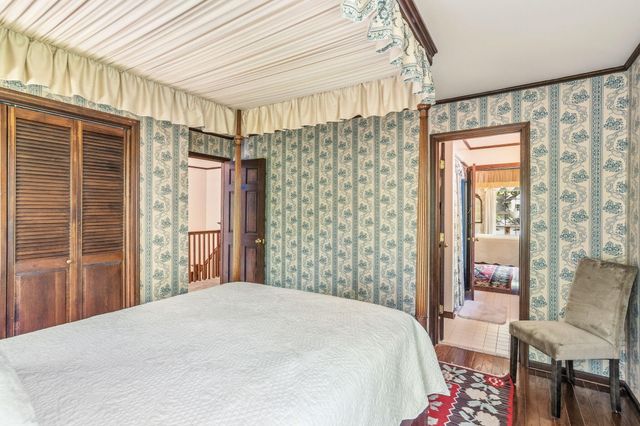 7801 S CAVE CREEK RD, Columbia, MO 65203