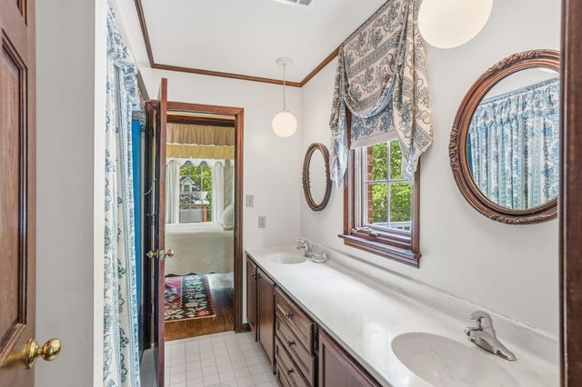 7801 S CAVE CREEK RD, Columbia, MO 65203