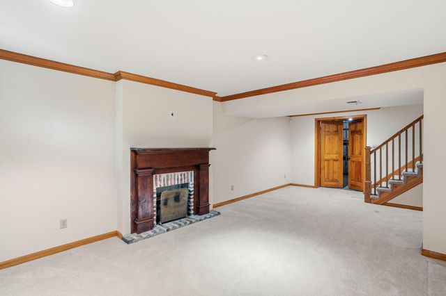 7801 S CAVE CREEK RD, Columbia, MO 65203