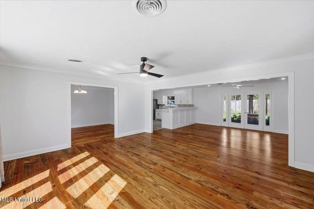 144 Rollingwood Drive, Jackson, MS 39211