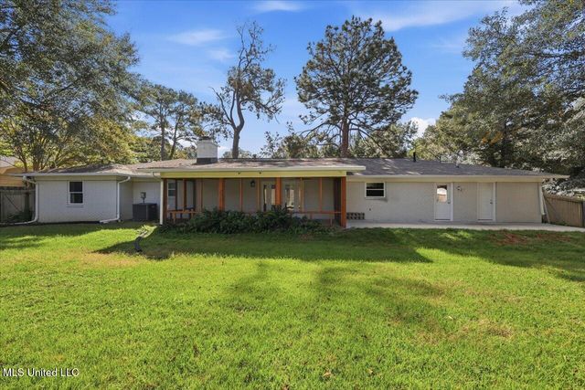 144 Rollingwood Drive, Jackson, MS 39211