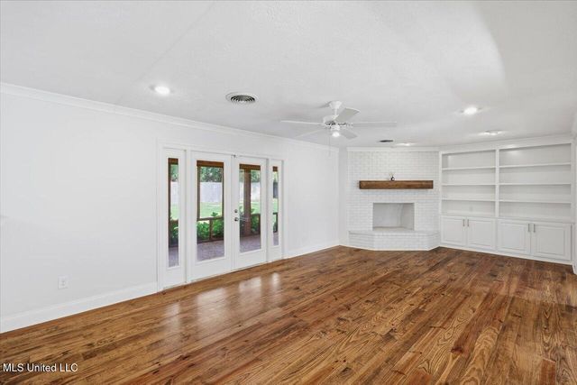 144 Rollingwood Drive, Jackson, MS 39211