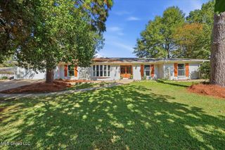 144 Rollingwood Drive, Jackson, MS 39211