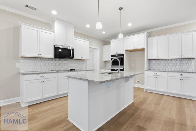 102 Concord Drive, Guyton, GA 31312