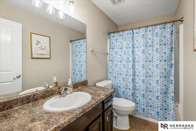 14204 S 18th Street, Bellevue, NE 68123