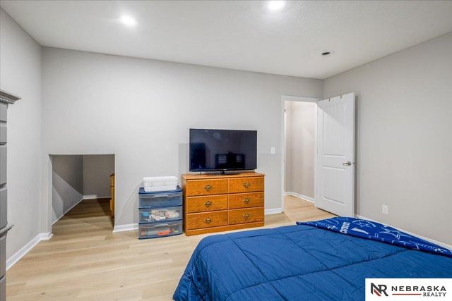 14204 S 18th Street, Bellevue, NE 68123