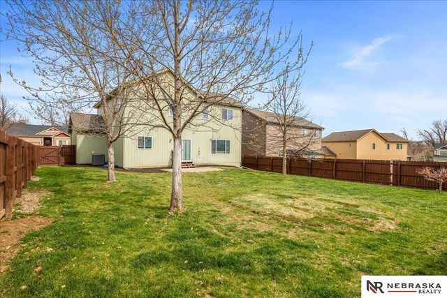 14204 S 18th Street, Bellevue, NE 68123