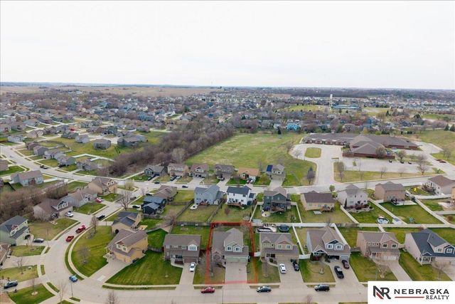 14204 S 18th Street, Bellevue, NE 68123