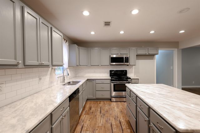 2945 Stephens Hwy, Mt. Holly, AR 71758