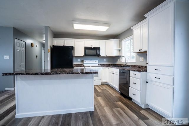 2202 W Saddle Lane, Idaho Falls, ID 83402