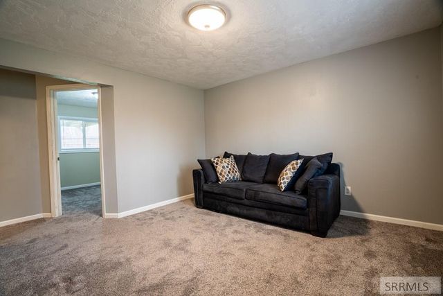 2202 W Saddle Lane, Idaho Falls, ID 83402