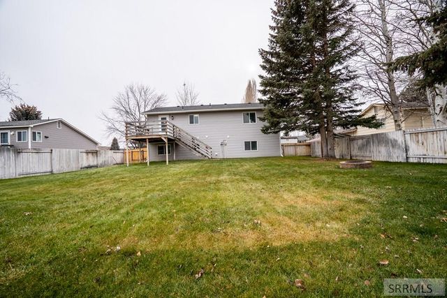 2202 W Saddle Lane, Idaho Falls, ID 83402