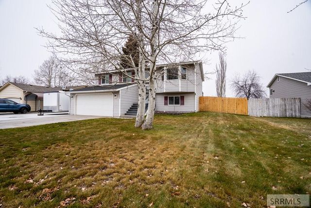 2202 W Saddle Lane, Idaho Falls, ID 83402