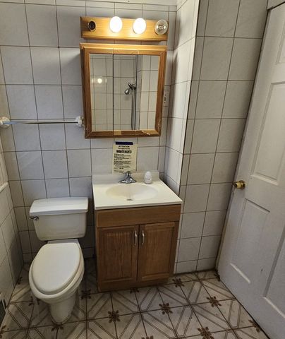 2125 S 3rd Avenue, Maywood, IL 60153