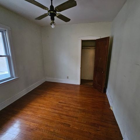 2125 S 3rd Avenue, Maywood, IL 60153