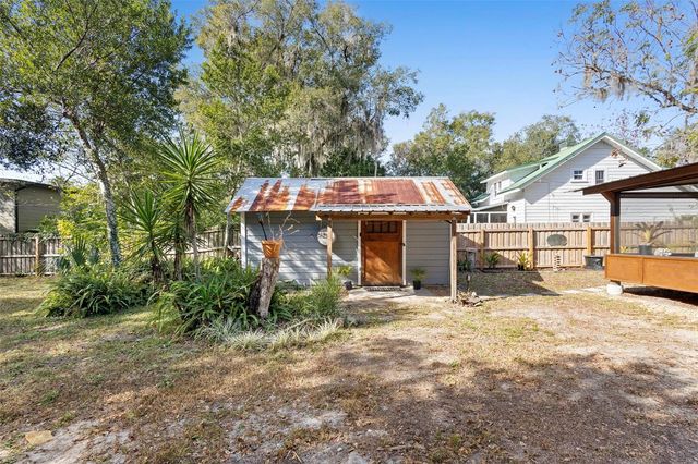 534 W PENNSYLVANIA AVENUE, Deland, FL 32720