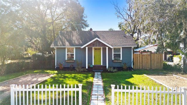 534 W PENNSYLVANIA AVENUE, Deland, FL 32720