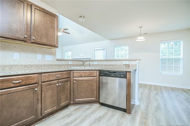1908 Sir Michael Drive, Hope Mills, NC 28348