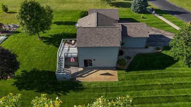 12211 Ives Meadow Lane NE, Cedar Springs, MI 49319