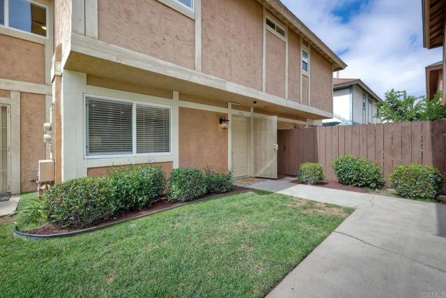 976 N Mollison, El Cajon, CA 92021