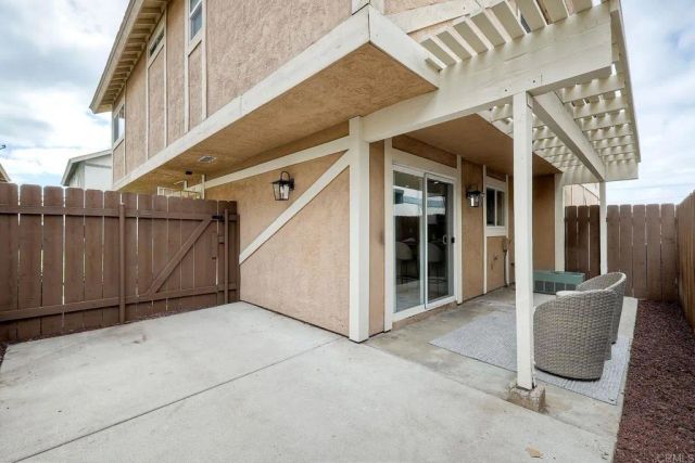 976 N Mollison, El Cajon, CA 92021