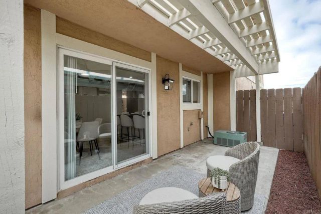 976 N Mollison, El Cajon, CA 92021