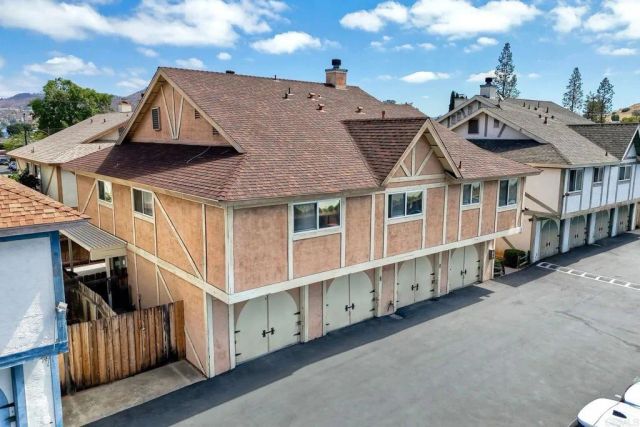 976 N Mollison, El Cajon, CA 92021