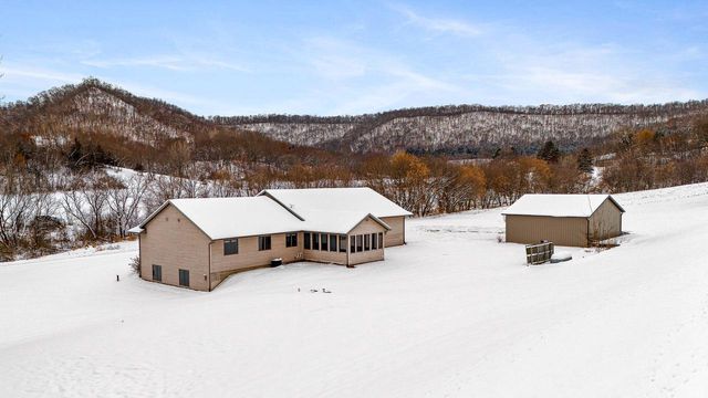 W20744 Hammer LANE, Galesville, WI 54630