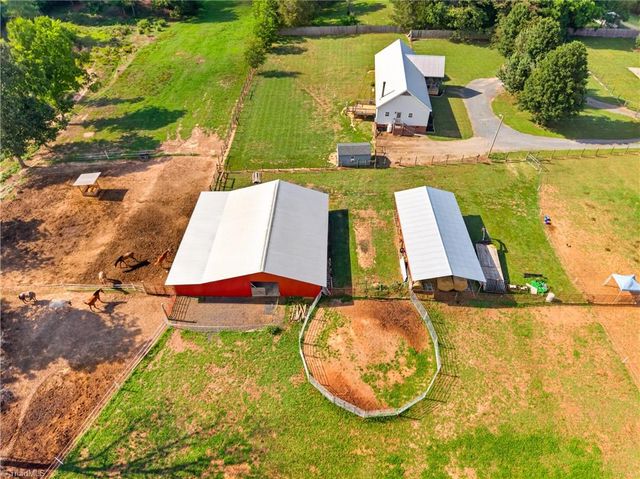 5142 New Hope Church Road, Asheboro, NC 27205