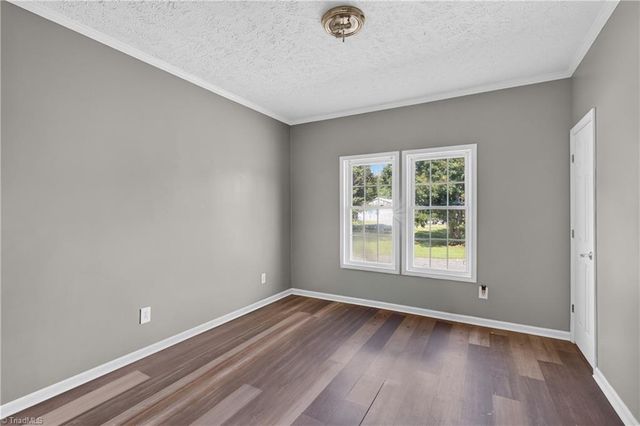 5142 New Hope Church Road, Asheboro, NC 27205