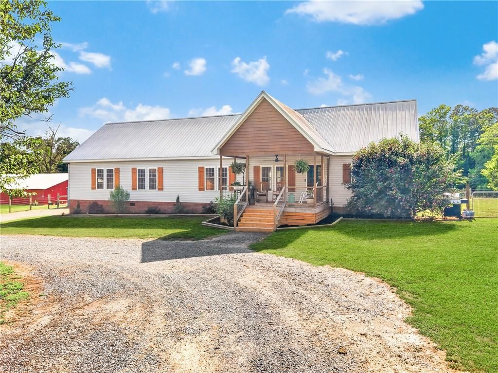 5142 New Hope Church Road, Asheboro, NC 27205
