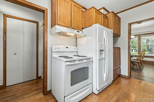 2710 Electric Avenue, Port Huron, MI 48060