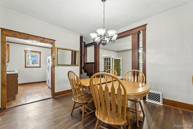 2710 Electric Avenue, Port Huron, MI 48060