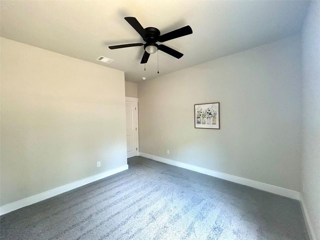 165 Lamaloa LN, Bastrop, TX 78602