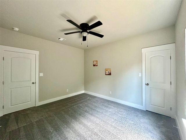 165 Lamaloa LN, Bastrop, TX 78602