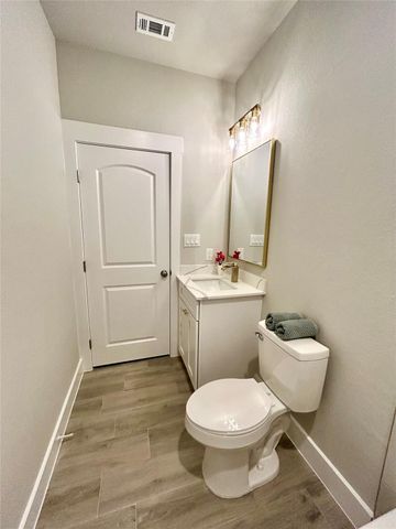 165 Lamaloa LN, Bastrop, TX 78602